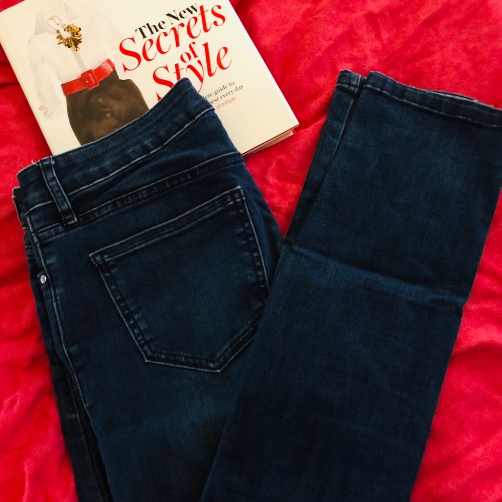 Calvin Klein Slim Boyfriend Jeans. Size 2.